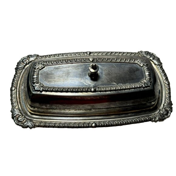 Vintage Silverplate Covered Butter Dish 7.5" x 4.25" Decorative Collectible - Picture 1 of 6